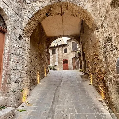 La Casa Sull'arco